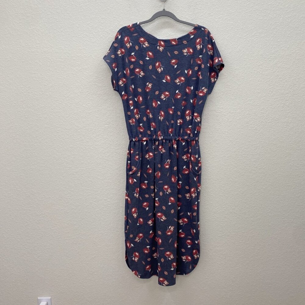 LuLaRoe Isla Navy Blue Maxi Dress with Red Floral Pattern